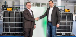 CMBlu und MANN+HUMMEL kooperieren bei nachhaltigen und großtechnischen Batteriespeichern für die Energiewende